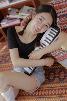 尹真怡